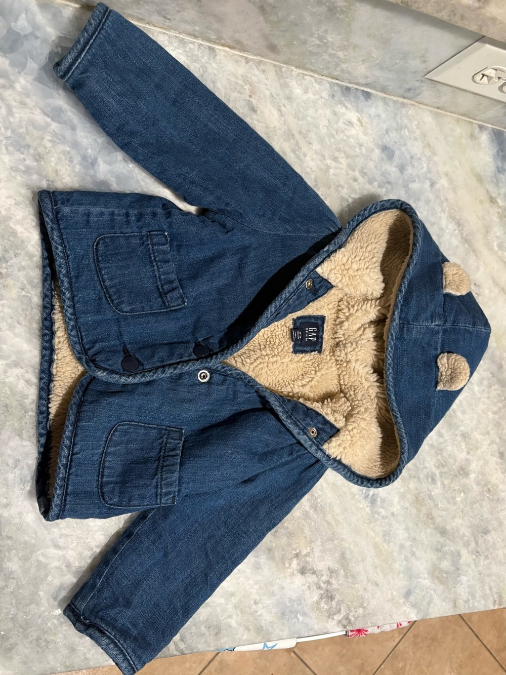 Super Adorable GAP Kids Sherpa Lined Denim Jacket W/ Ears & Pockets (18-24 Mon)